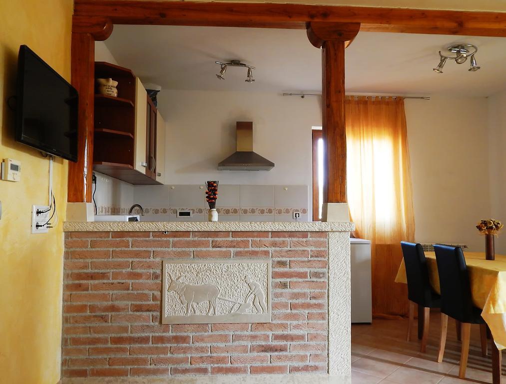 Apartment Karmen Poreč Dış mekan fotoğraf