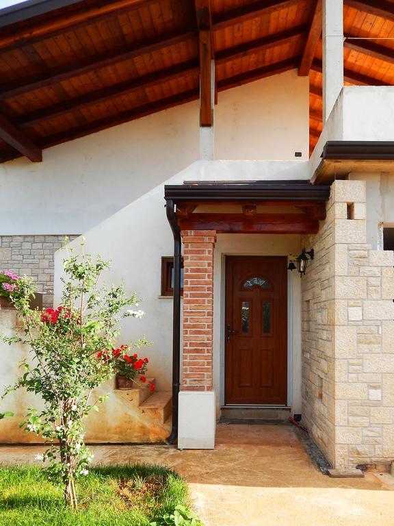 Apartment Karmen Poreč Dış mekan fotoğraf